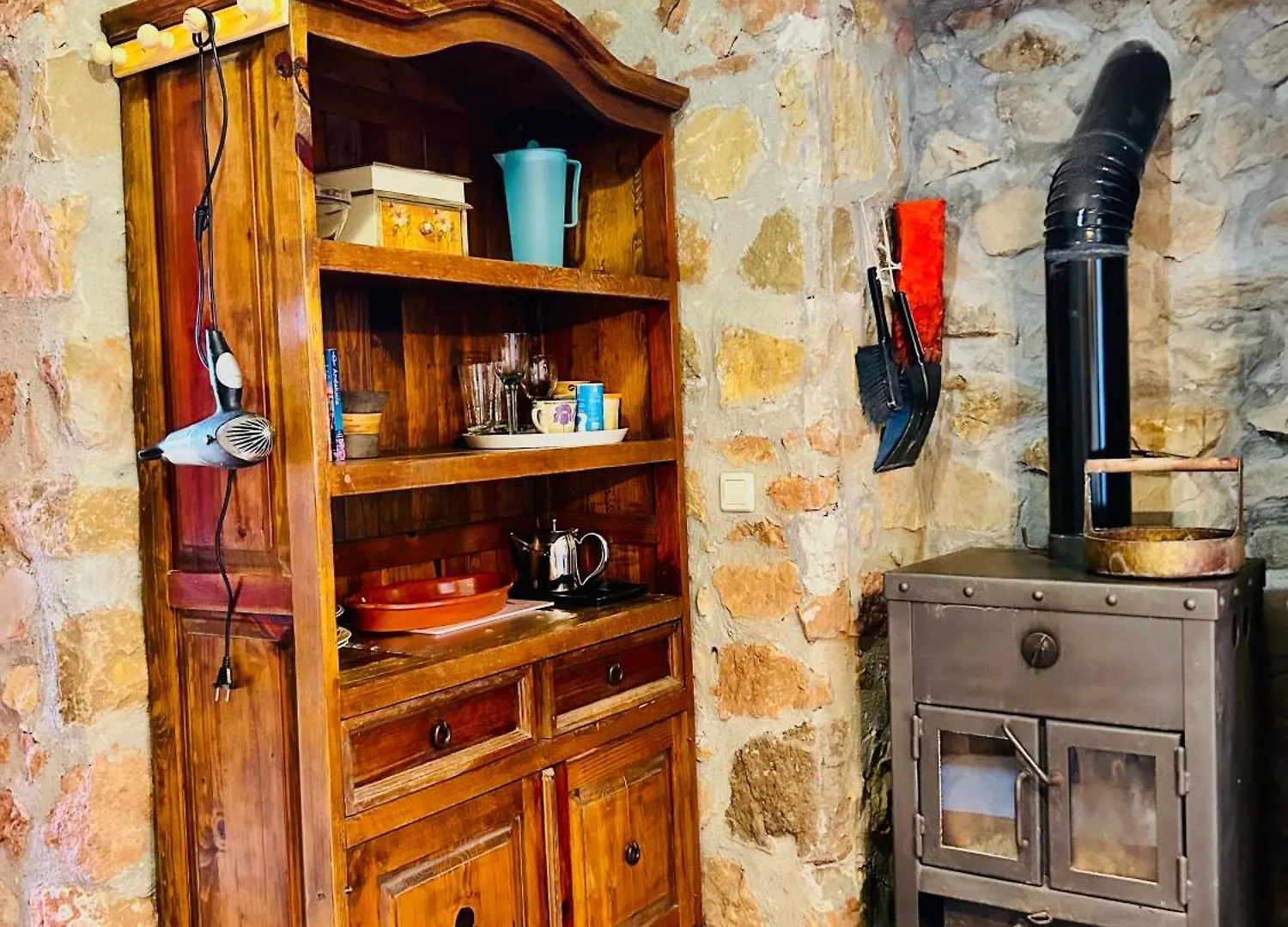 Super Cosy House With Private Pool And Amazing View Hotell Alozaina